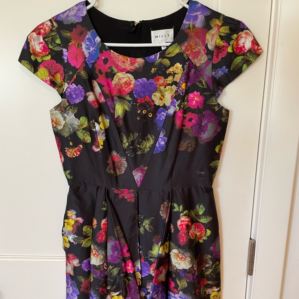 Milly fit and floral mini dress with back zipper detail, sz 4